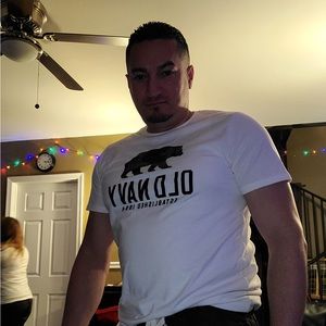 Meet your Posher, Yamil